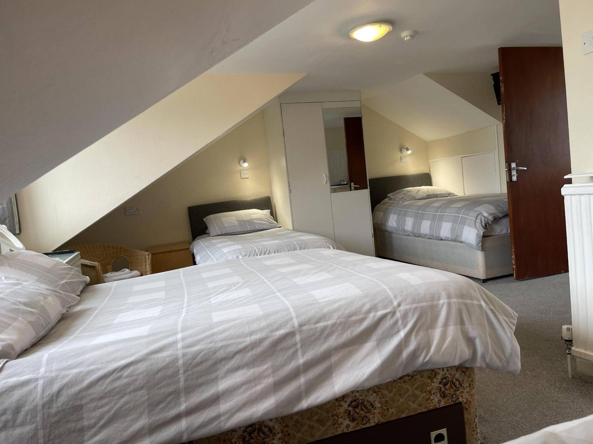 Lamplighter Guesthouse Плаймаут Номер фото